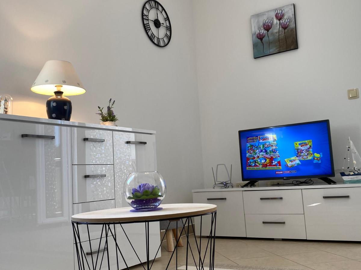Apartment Tihana Trogir Kültér fotó