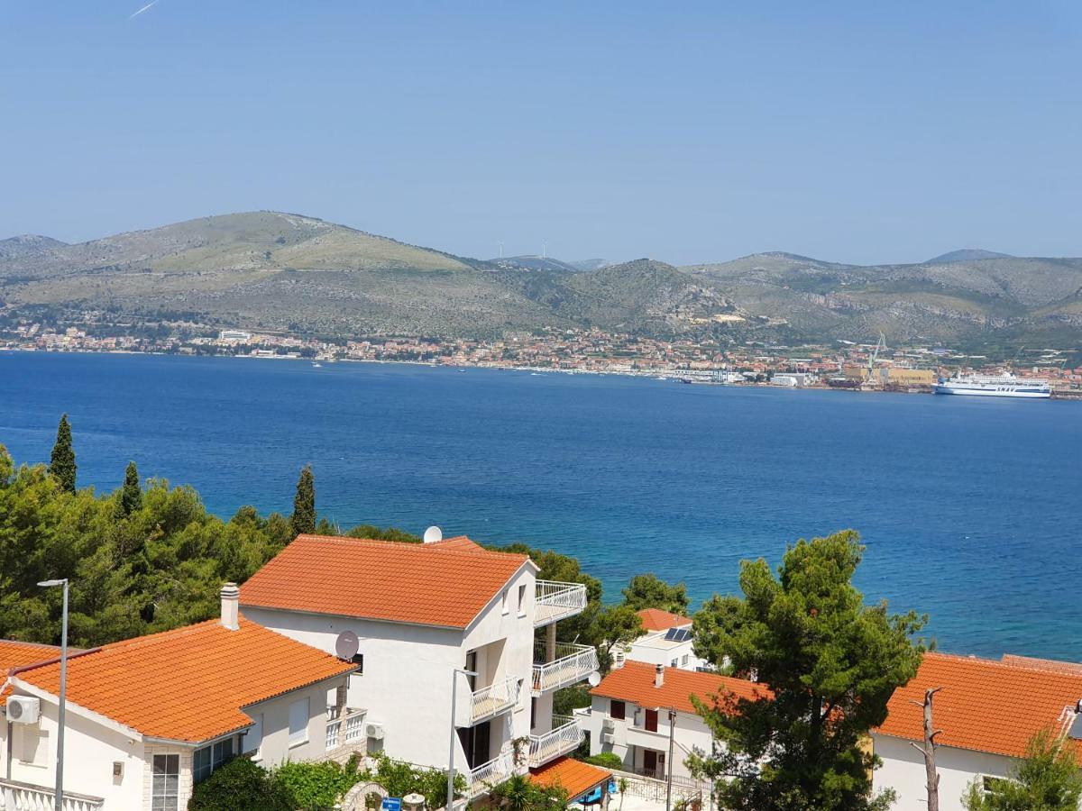Apartment Tihana Trogir Kültér fotó