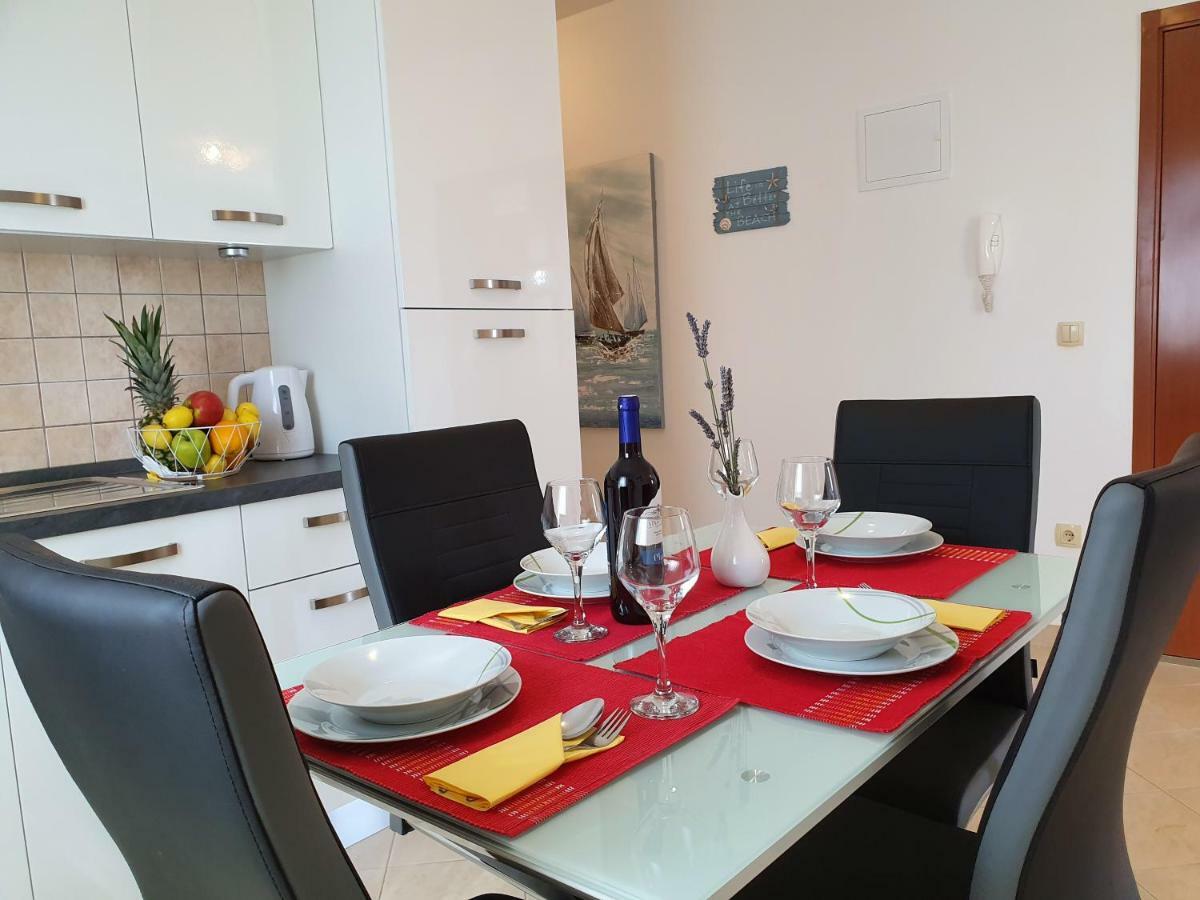 Apartment Tihana Trogir Kültér fotó